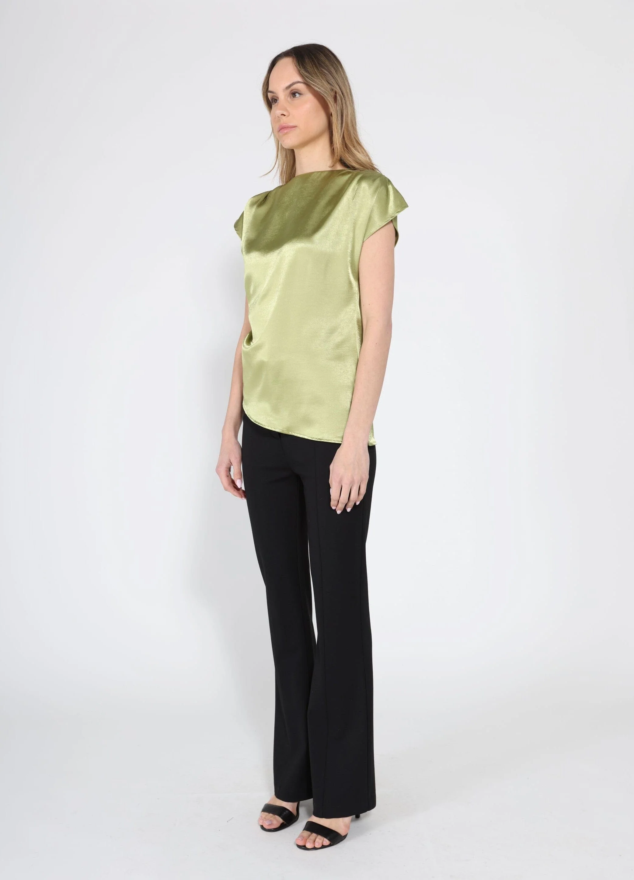 Asymmetrical side pleats short sleeve top - Image 7