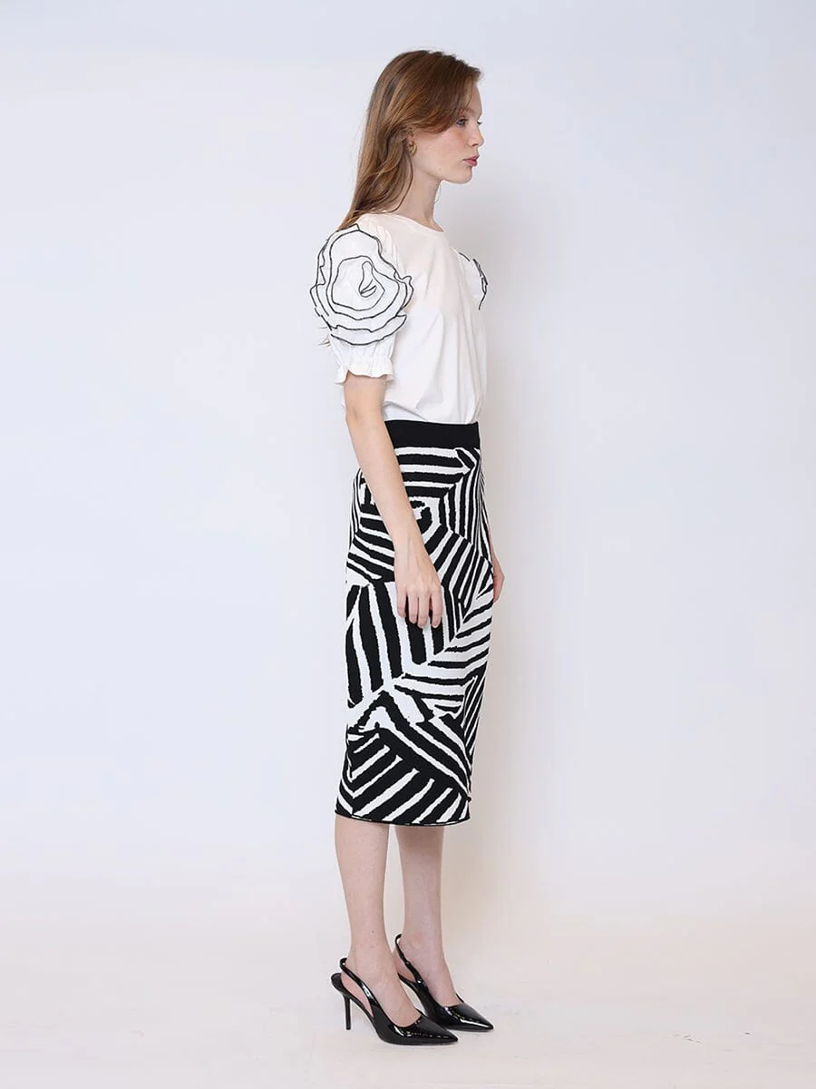 Contrast Zebra Print Back Slit Mini Knit Skirt - Image 3