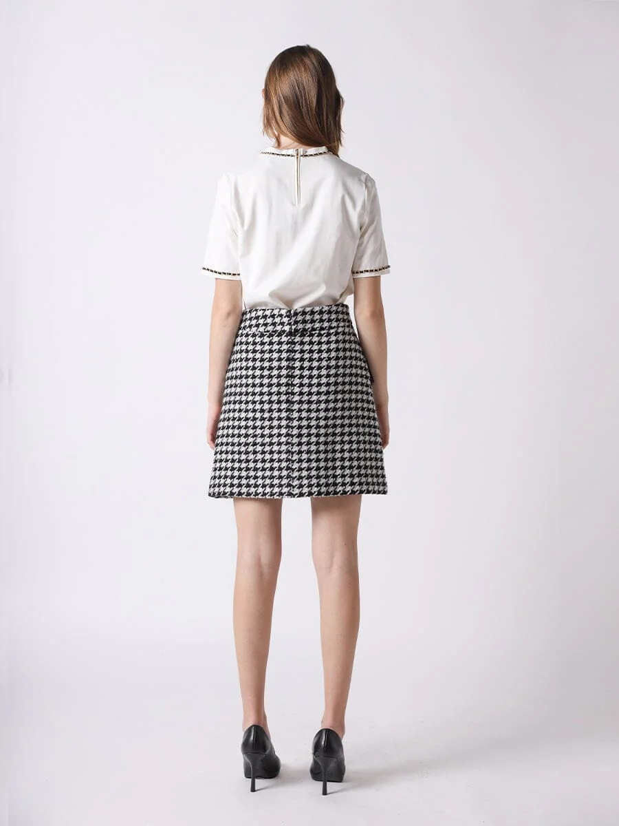 Embellished Chain Link Trim Short Sleeve Top - Image 8
