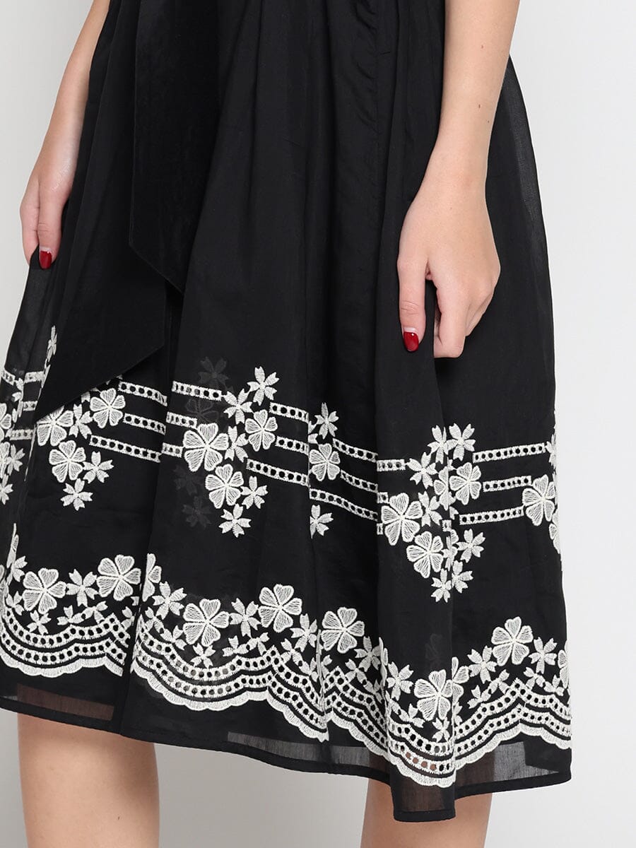 Embroidered sleeve &skirt bottom puff sleeve dress - Image 3