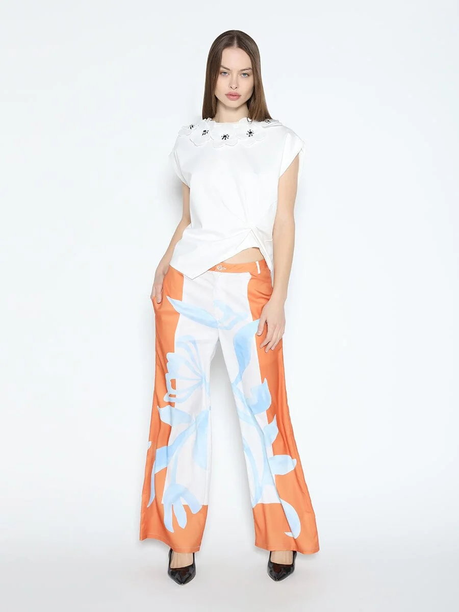 Floral Applique Round Neckline Side Twist Knot Top - Image 2