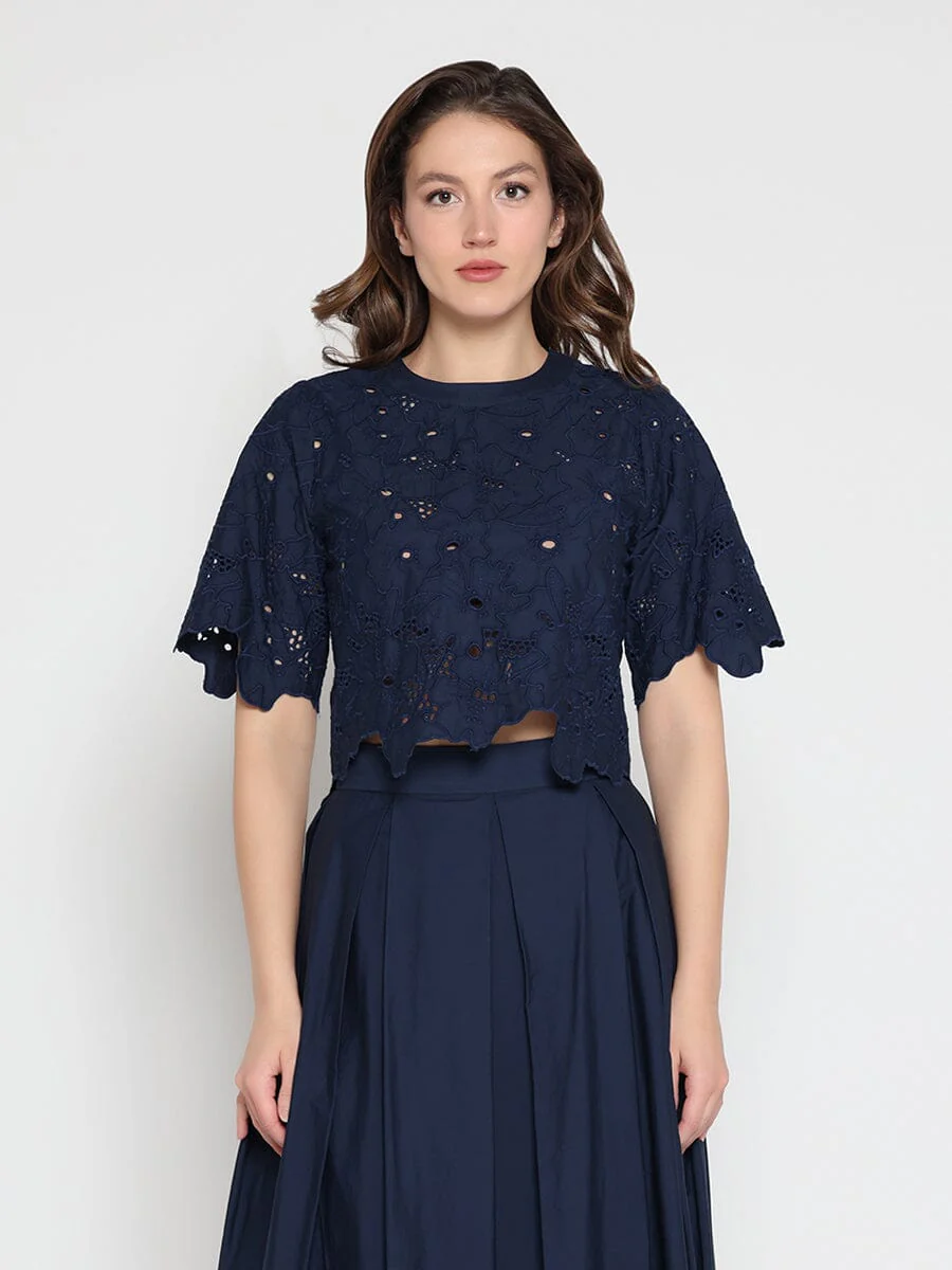 Floral Lace Embroidered Short Sleeve Crop Top - Image 5
