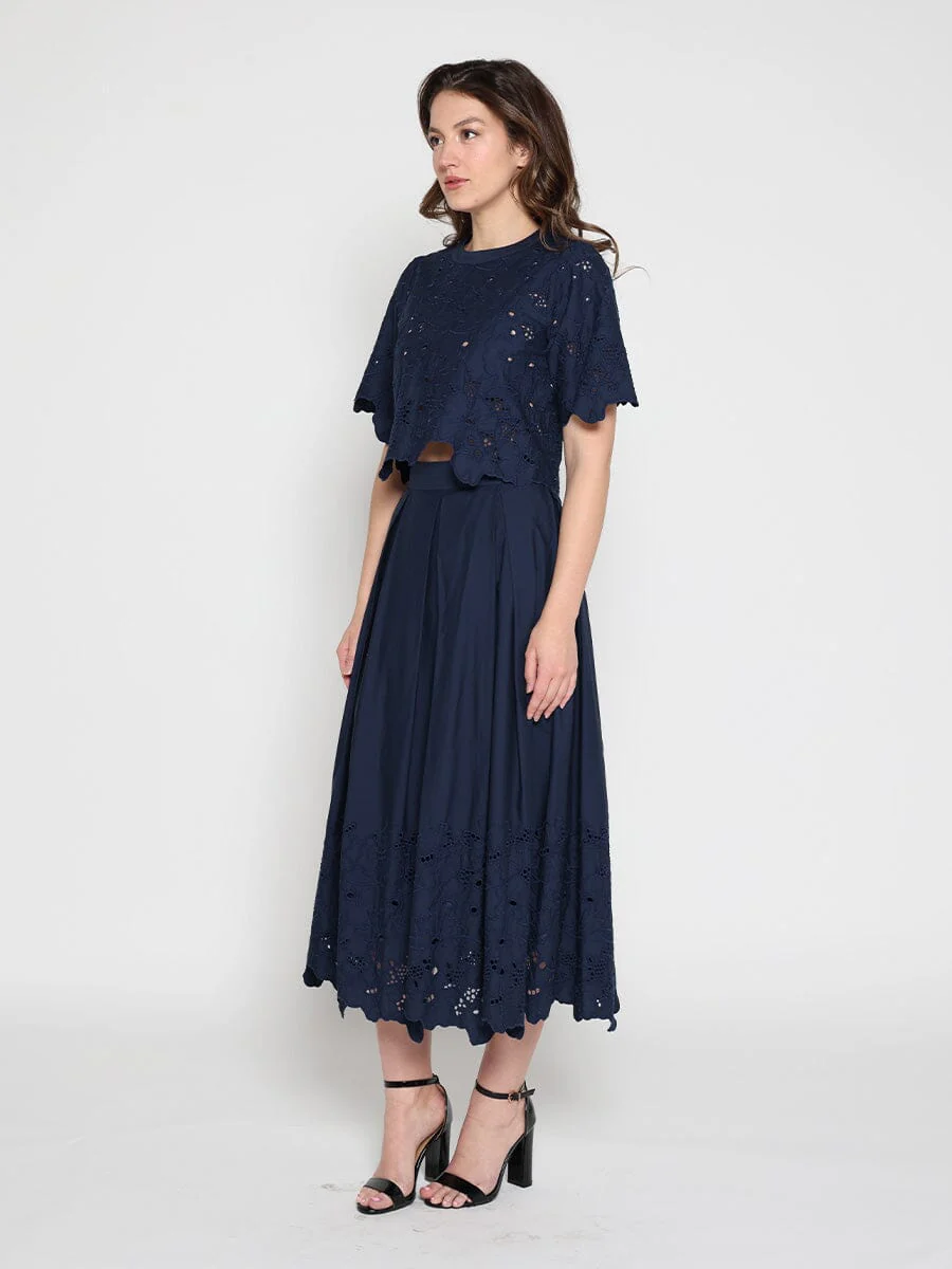 Floral Lace Embroidered Short Sleeve Crop Top - Image 7
