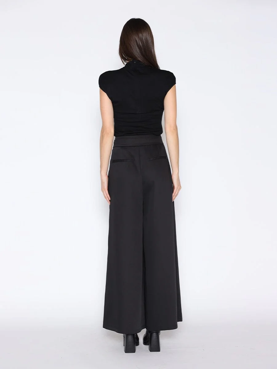 Front Embroidered Sleeveless Mock Neck Top - Image 4