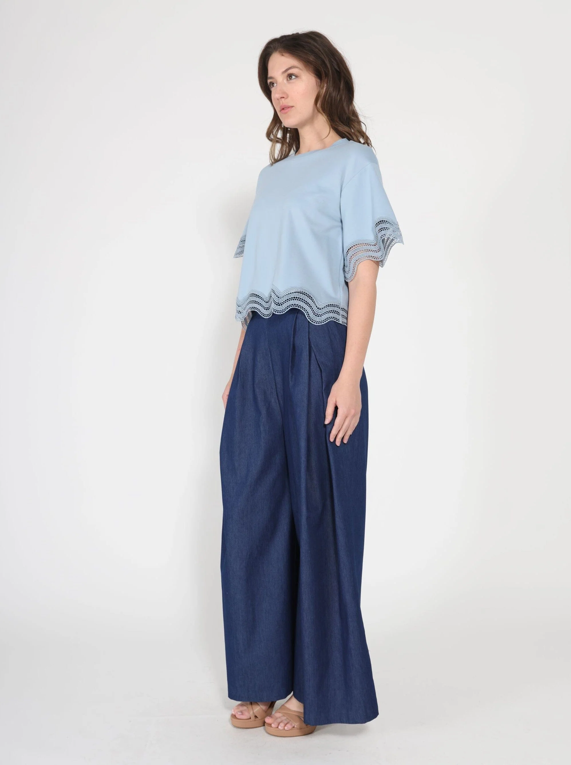 Lace Wavy Hem Short Sleeve T-Shirt - Image 11