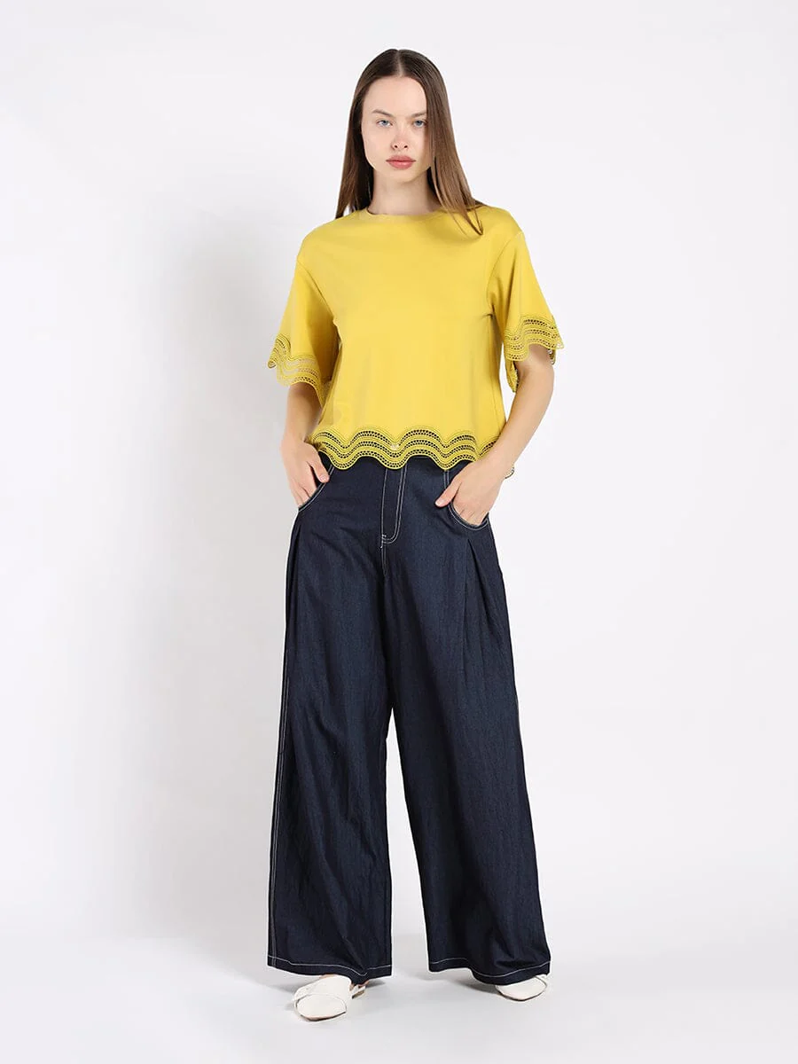 Lace Wavy Hem Short Sleeve T-Shirt - Image 6