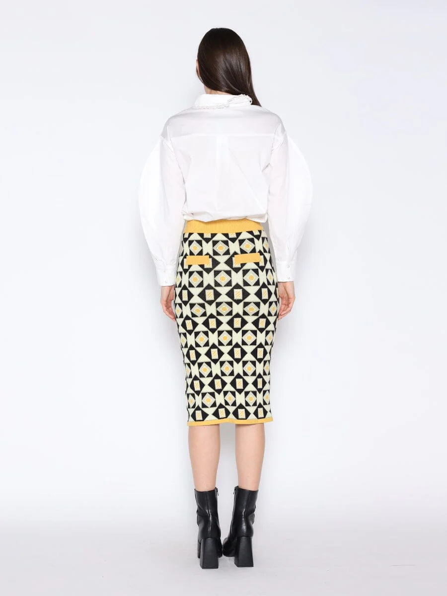 Patterned Wool Knitted Pencil Skirt - Image 4