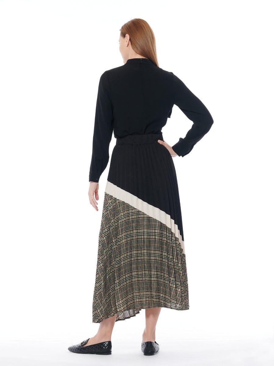 Pleated Skirt with Checks and Color Blocks - Image 4