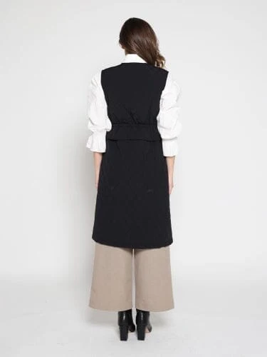 Quilted Sleeveless Long Vest - Image 8