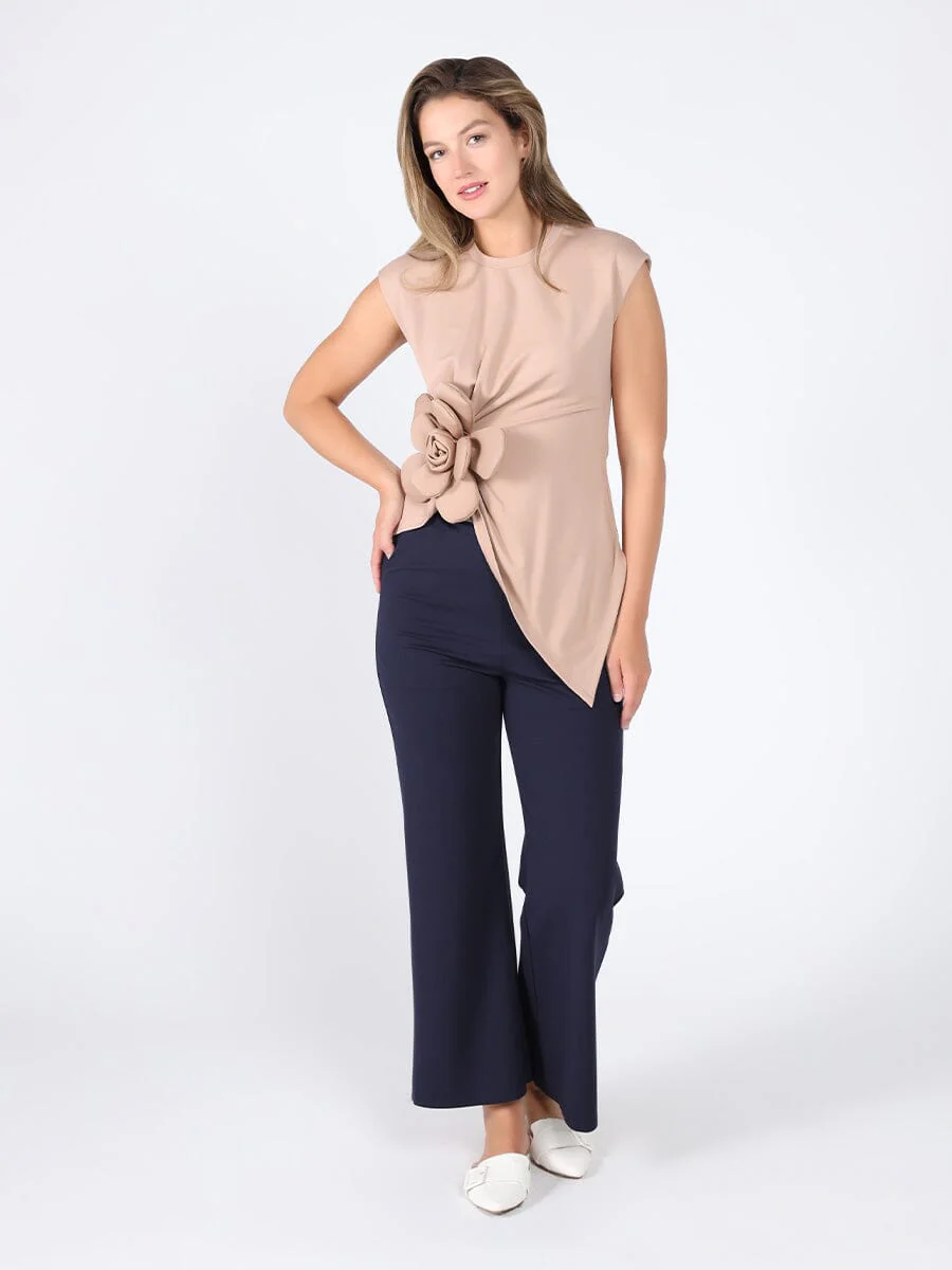 Sleeveless Flower Applique Sharp Asymmetrical Top - Image 2