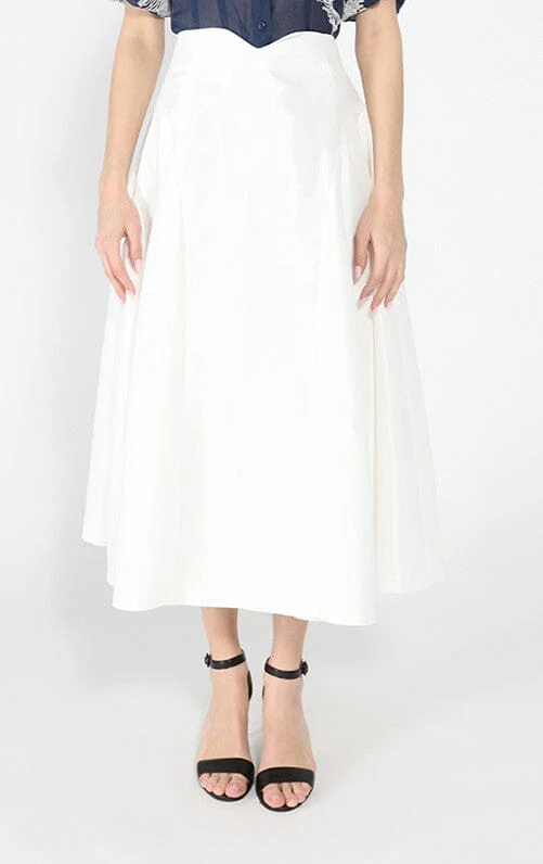 Wide Width Skirt with Back Zipper
