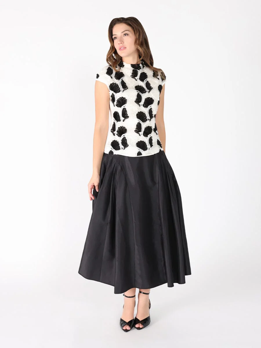 Wide Width Skirt with Back Zipper - Image 14